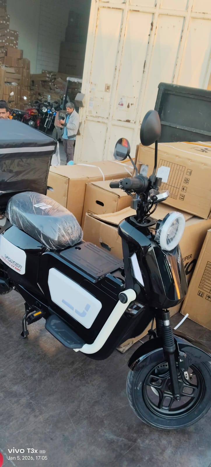 VOXER ELECTRIC SCOOTER F19 - Image 7